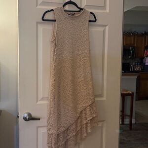 Elegant Lace Sleeveless Dress